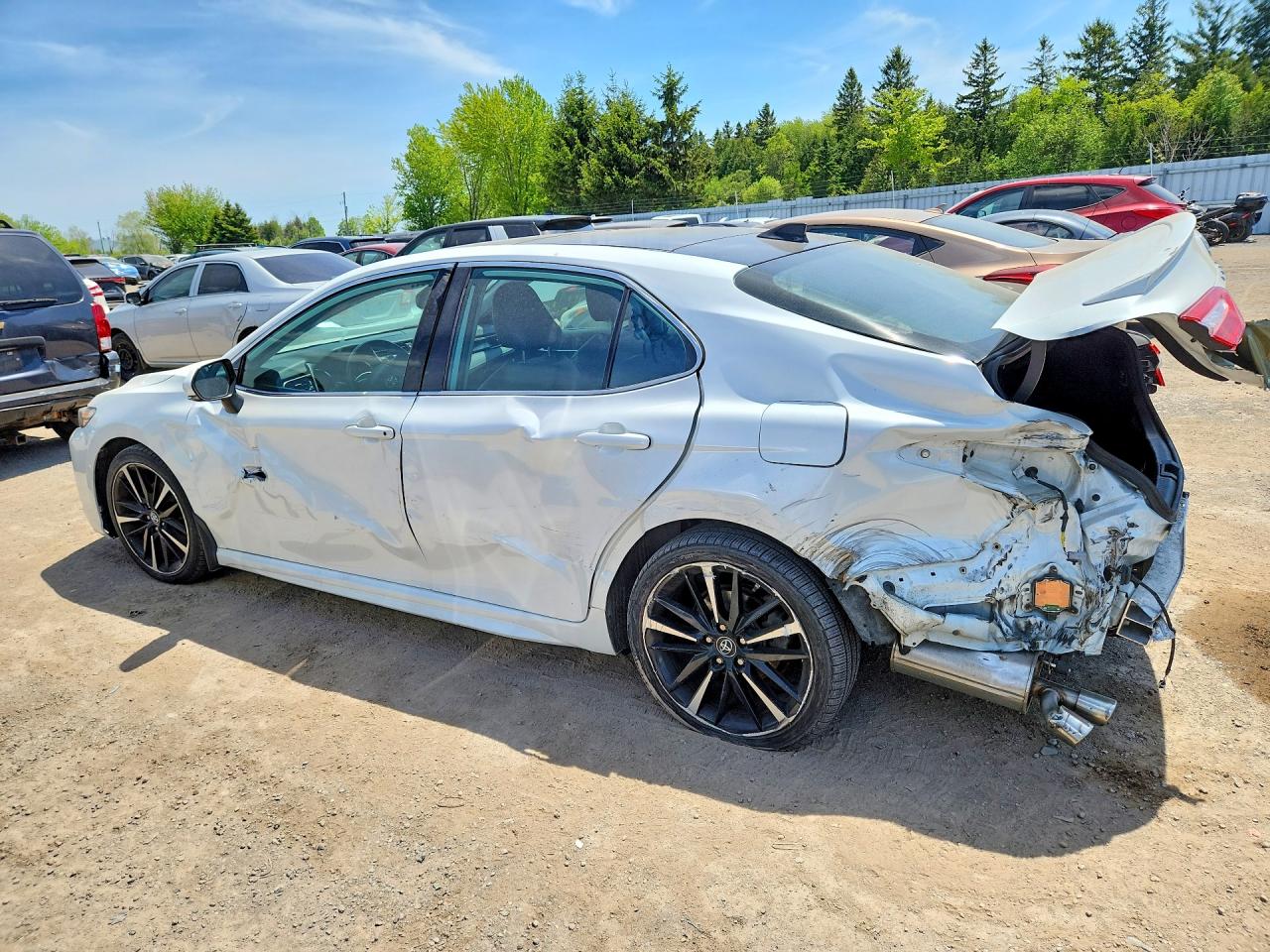2019 TOYOTA CAMRY XSE — снимка 2