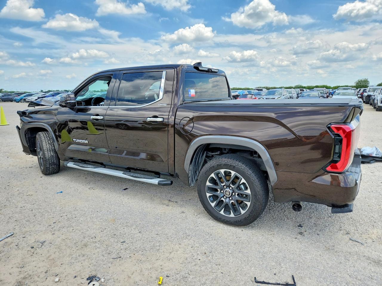 2023 TOYOTA TUNDRA CREWMAX LIMITED — снимка 2