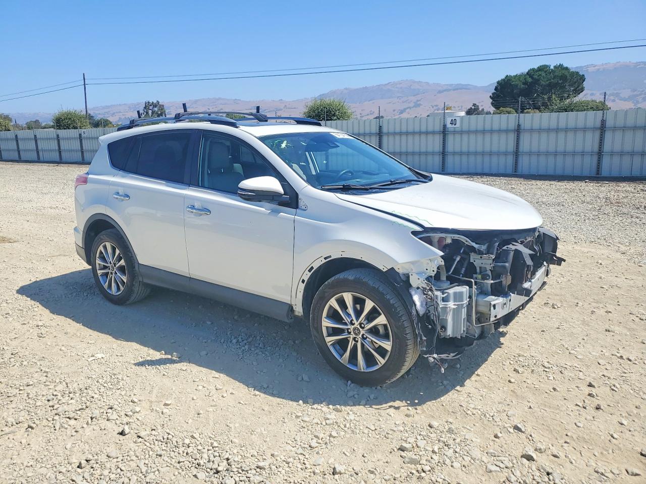 2017 TOYOTA RAV4 LIMITED — снимка 4