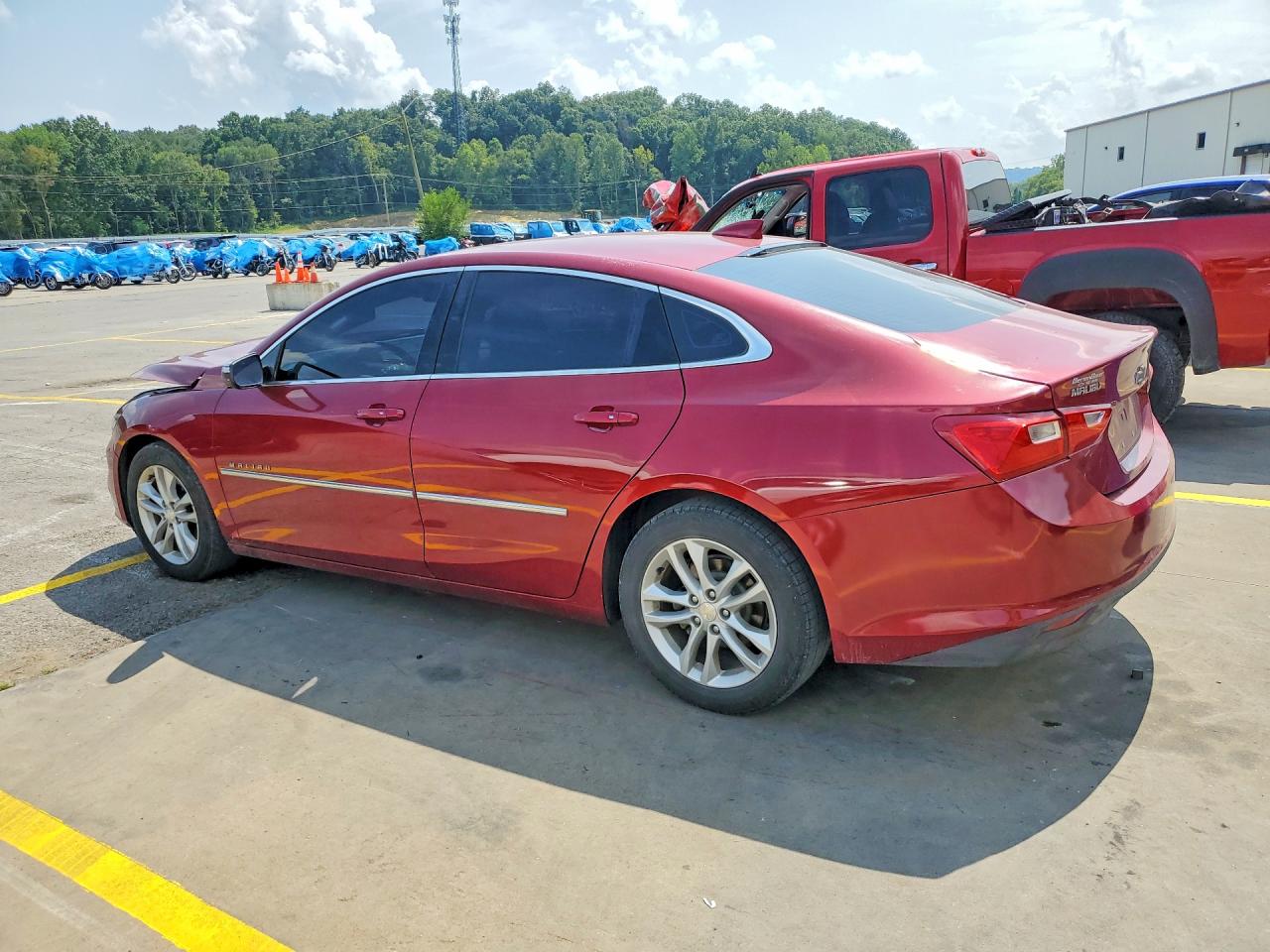 2017 CHEVROLET MALIBU LT — снимка 2