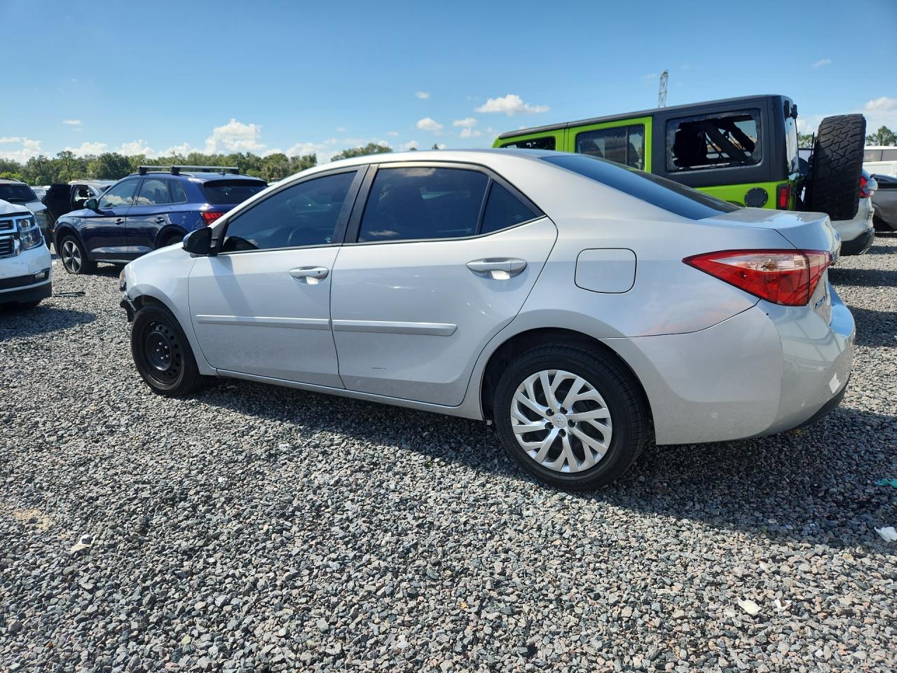 2017 TOYOTA COROLLA LE — снимка 2
