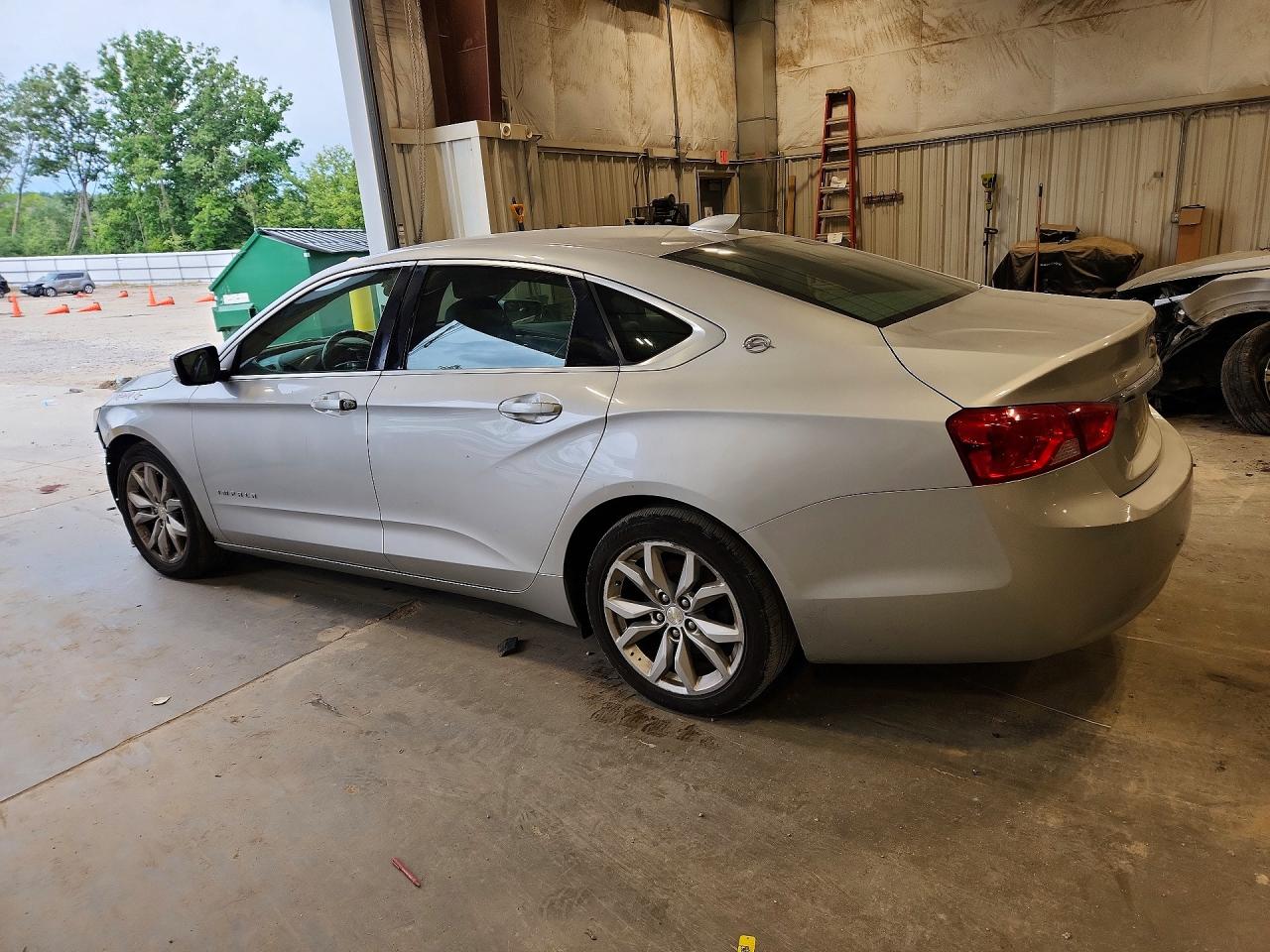2017 CHEVROLET IMPALA LT — снимка 2