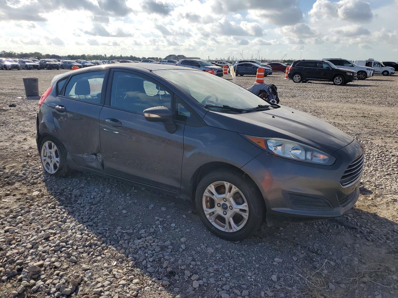 2016 FORD FIESTA SE — снимка 4
