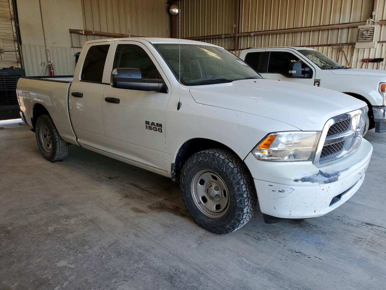2015 RAM 1500 ST — снимка 4