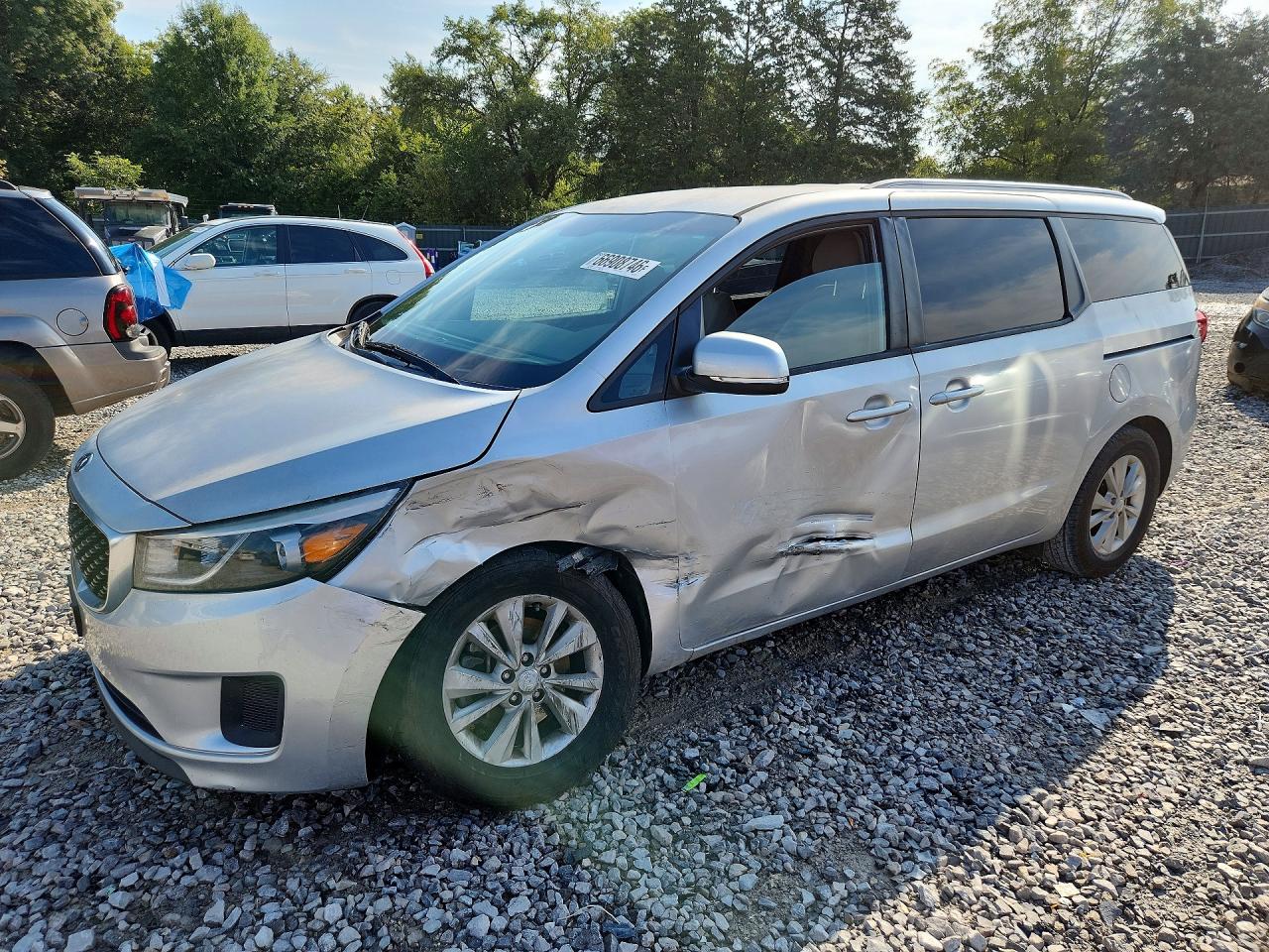 2016 KIA SEDONA LX