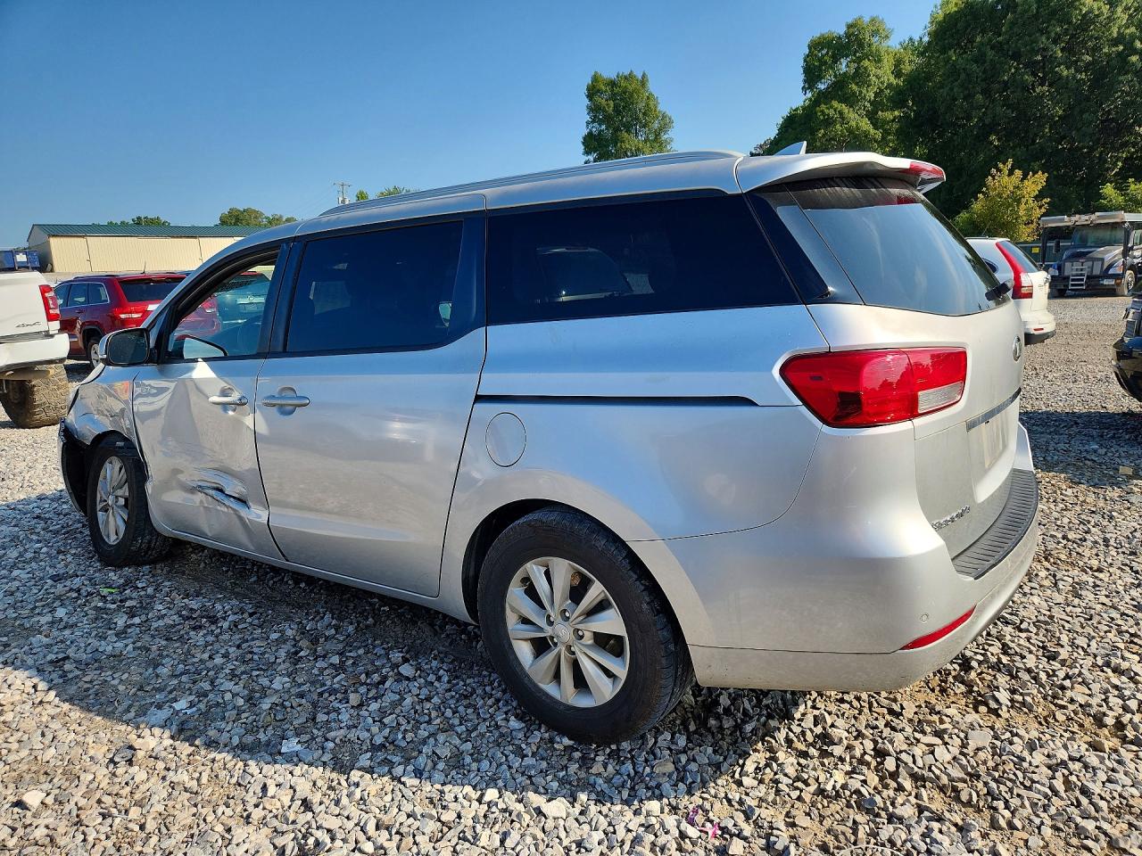 2016 KIA SEDONA LX — снимка 2