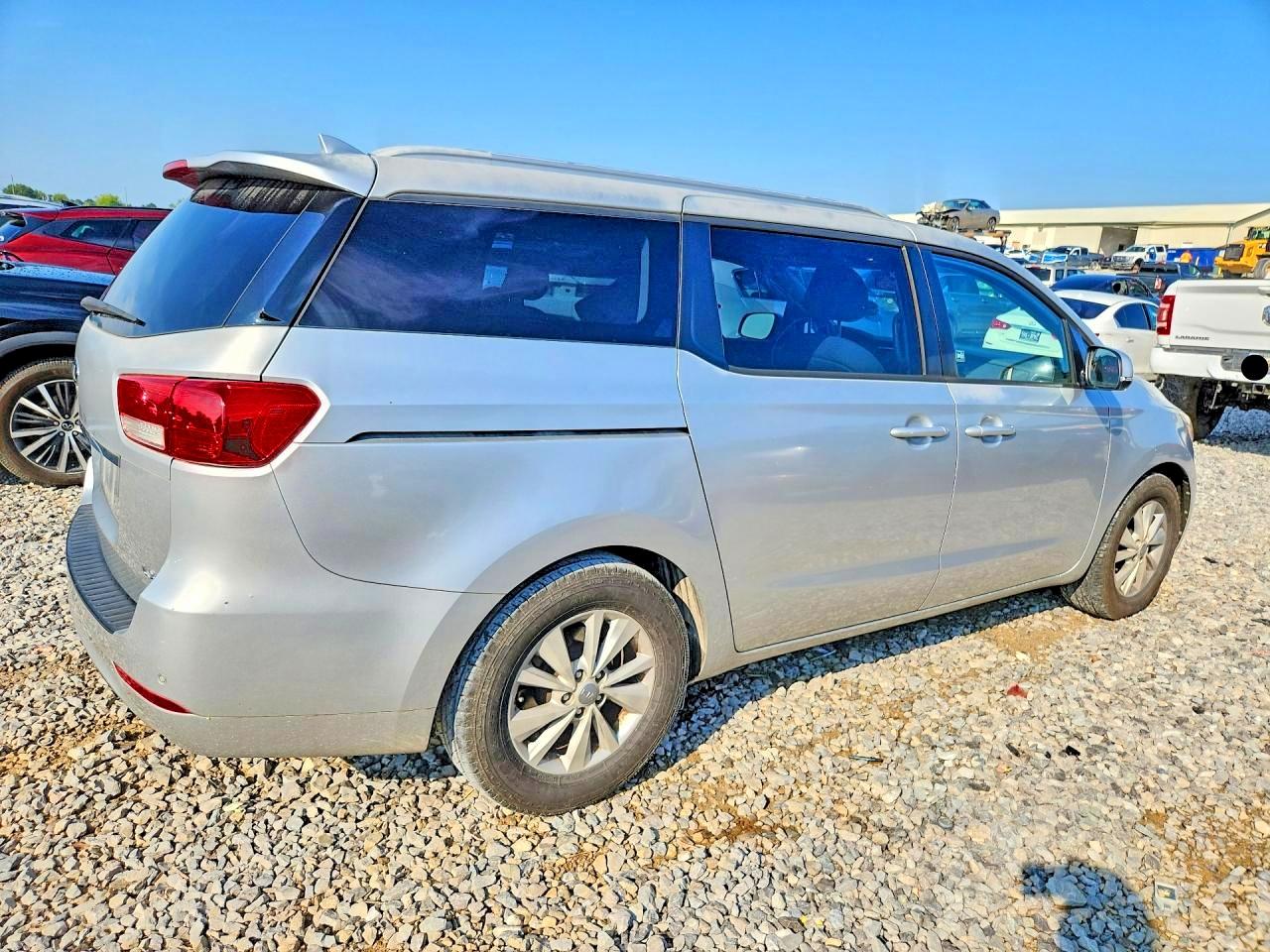 2016 KIA SEDONA LX — снимка 3