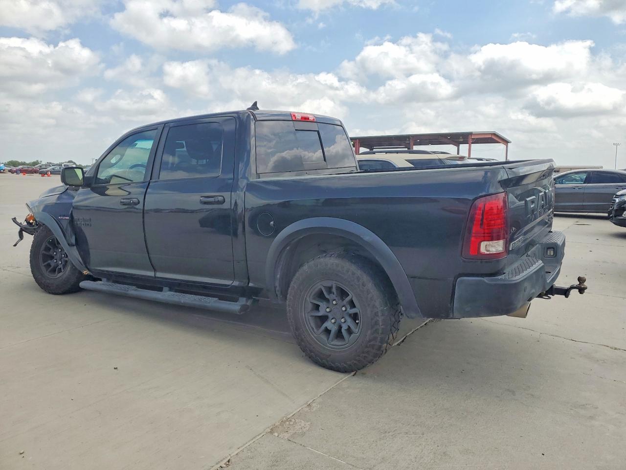 2017 RAM 1500 REBEL — снимка 2