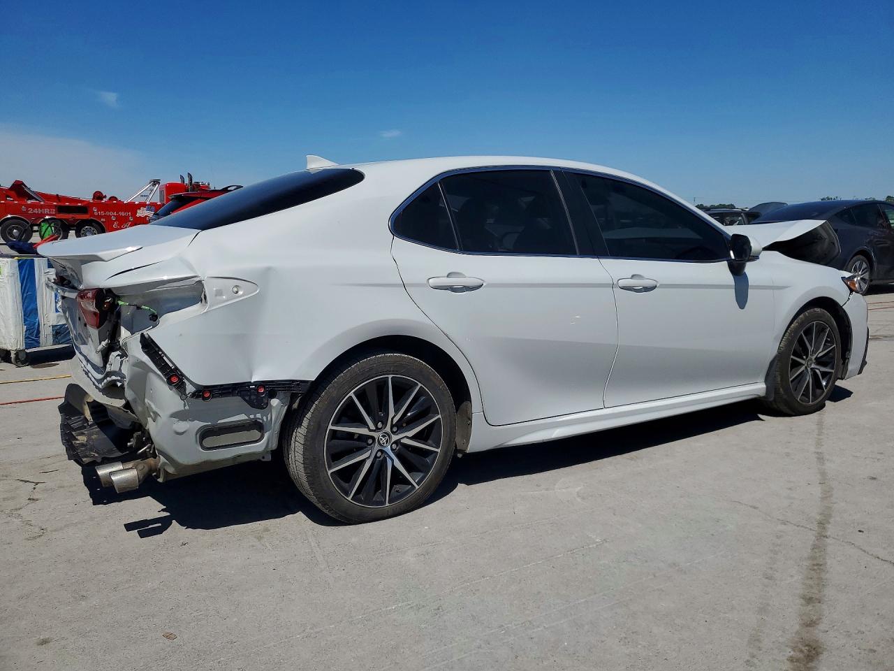 2023 TOYOTA CAMRY SE — снимка 3
