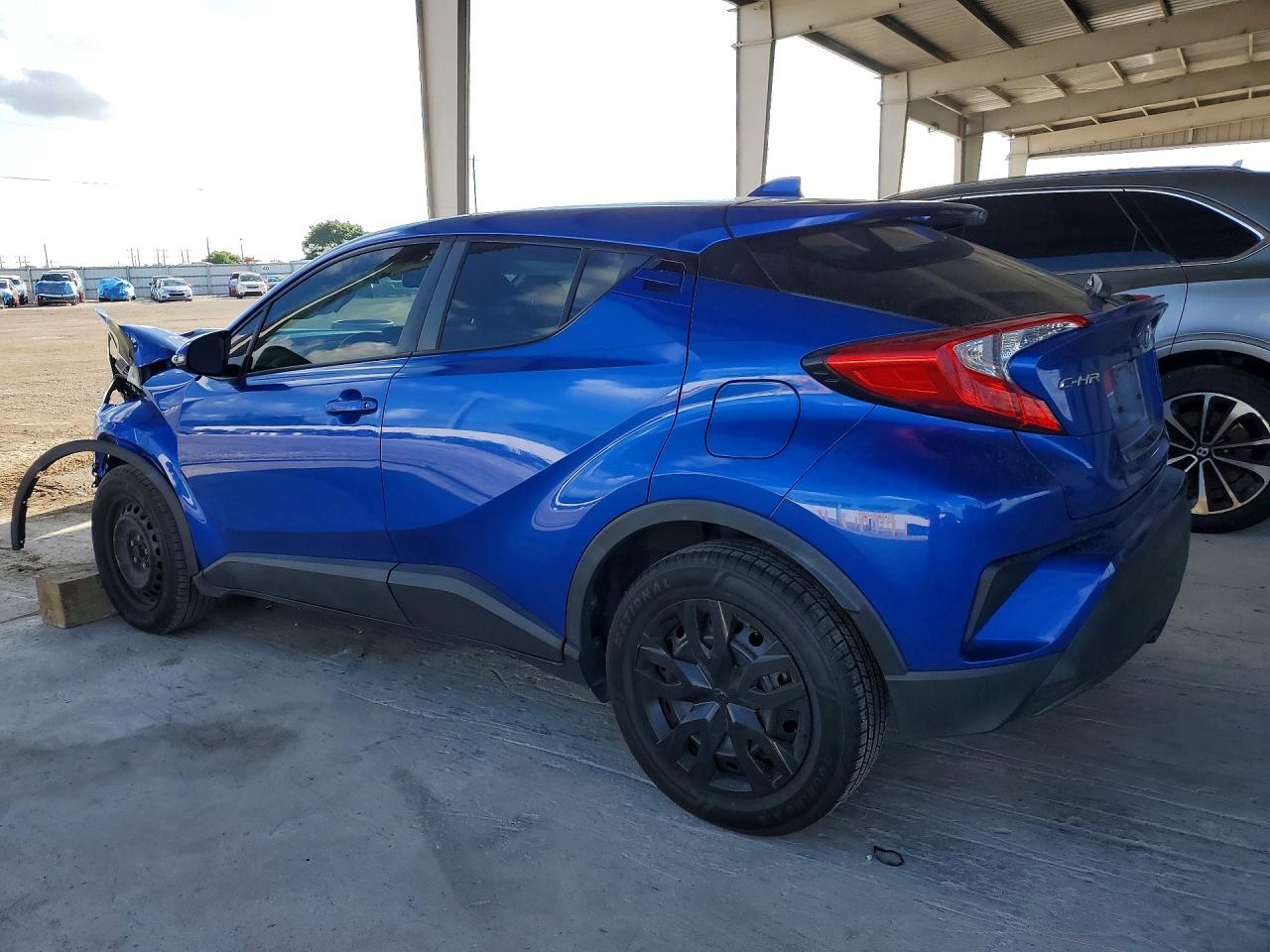 2019 TOYOTA C-HR LE — снимка 2