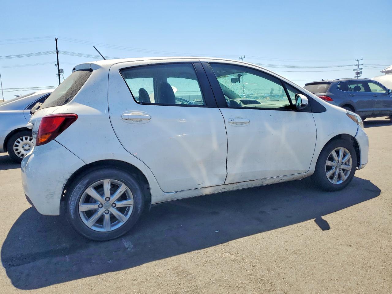 2016 TOYOTA YARIS 5-DOOR LE — снимка 3