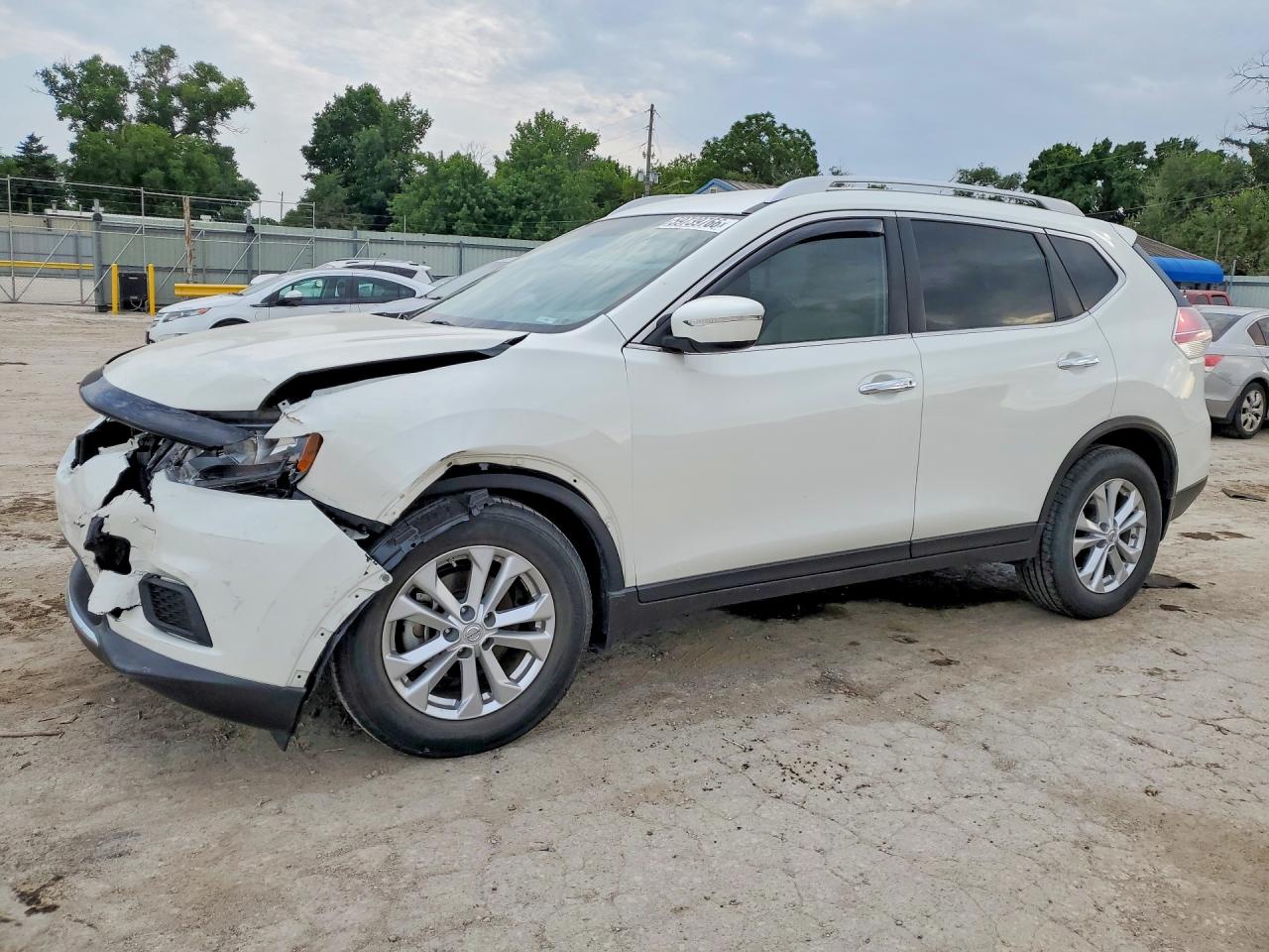 2015 NISSAN ROGUE S