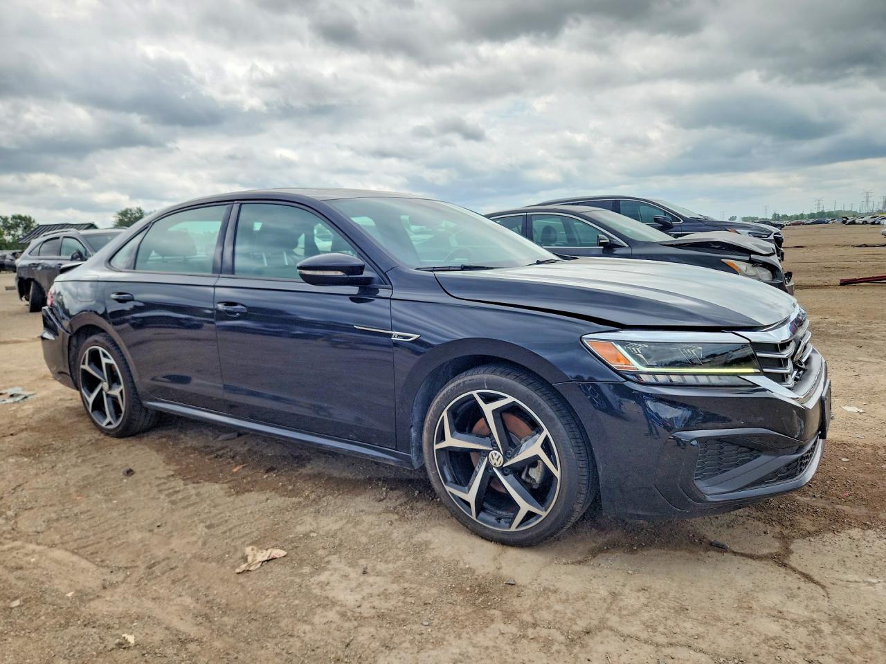2021 VOLKSWAGEN PASSAT R-LINE — снимка 4