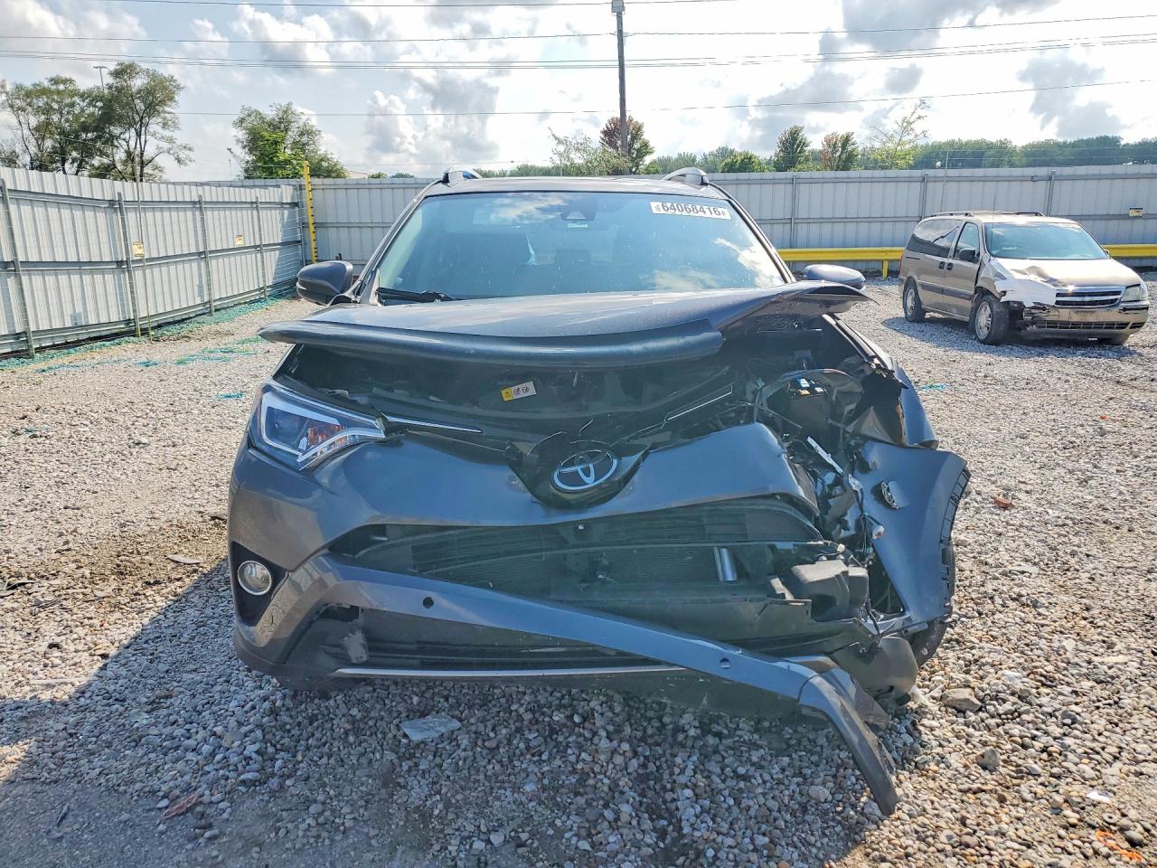 2017 TOYOTA RAV4 LIMITED — снимка 5