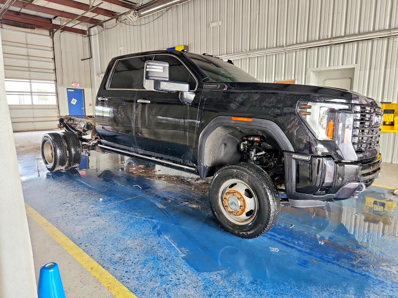 2024 GMC SIERRA K3500 DENALI ULTIMATE — снимка 4