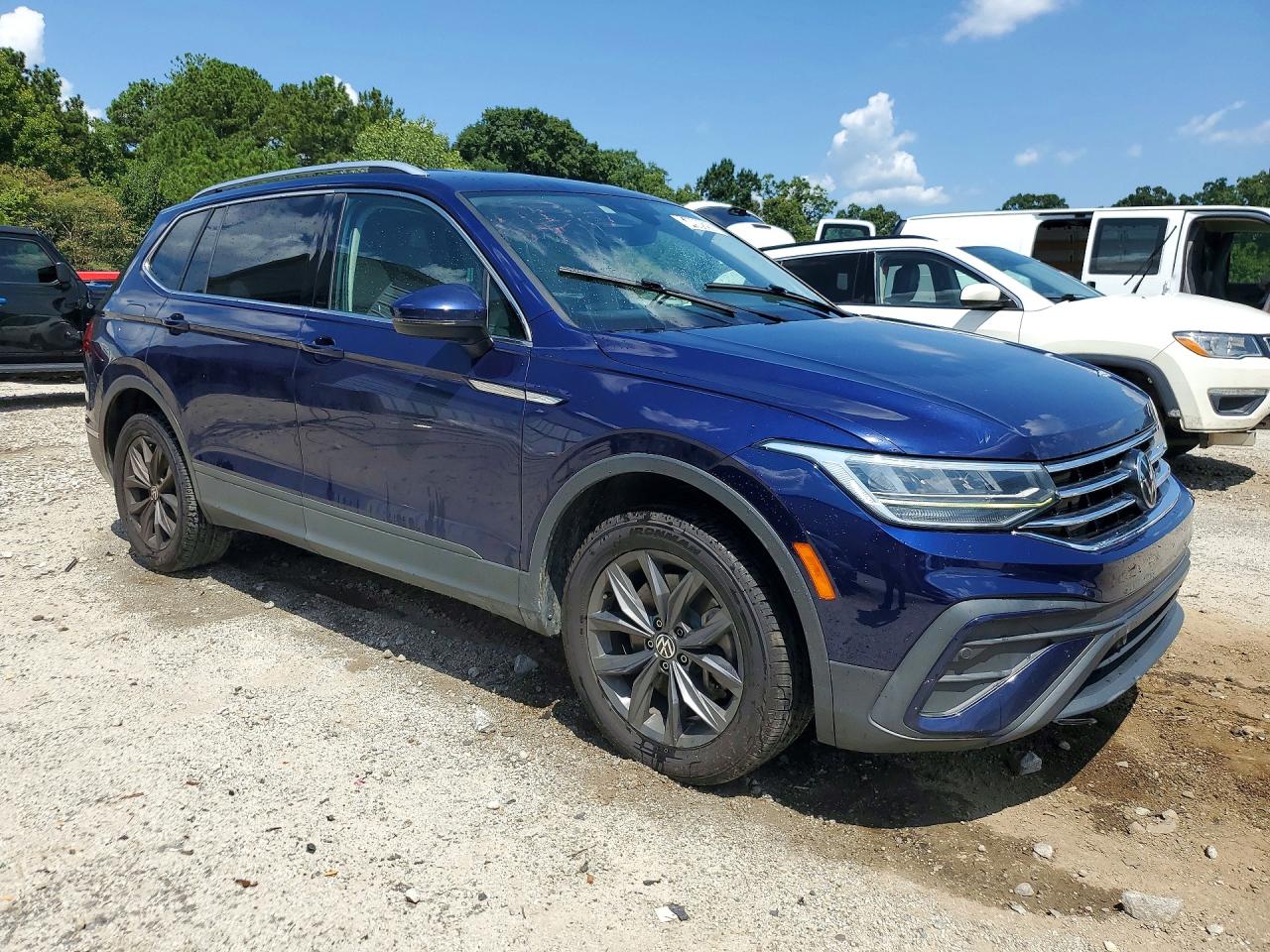 2022 VOLKSWAGEN TIGUAN SE — снимка 4