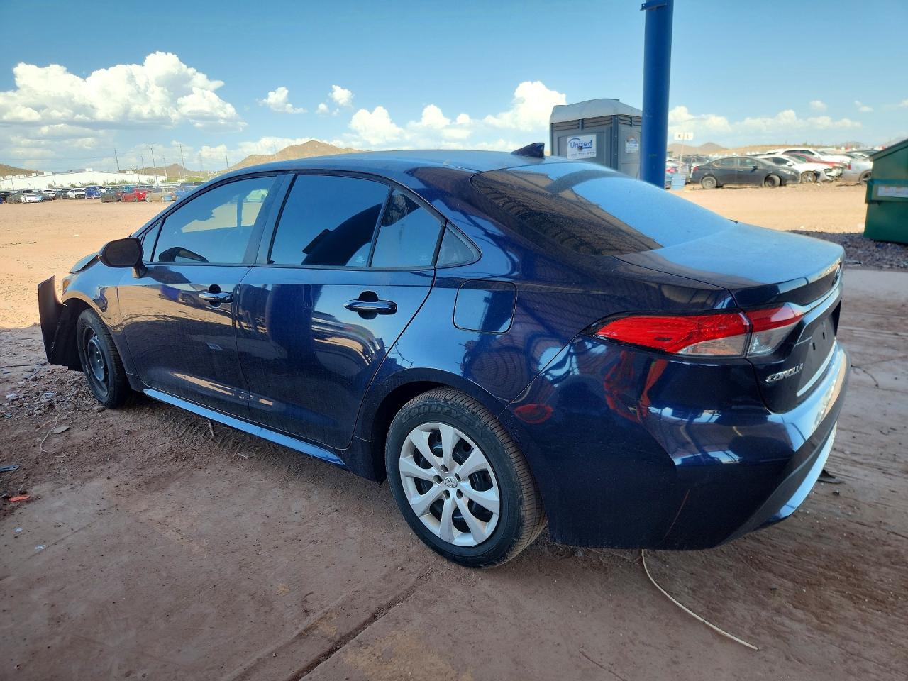 2021 TOYOTA COROLLA LE — снимка 2
