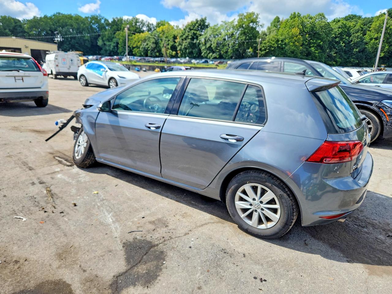 2017 VOLKSWAGEN GOLF S — снимка 2