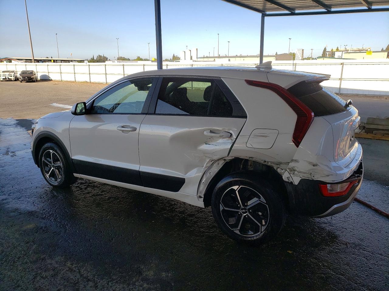 2025 KIA NIRO LX — снимка 2