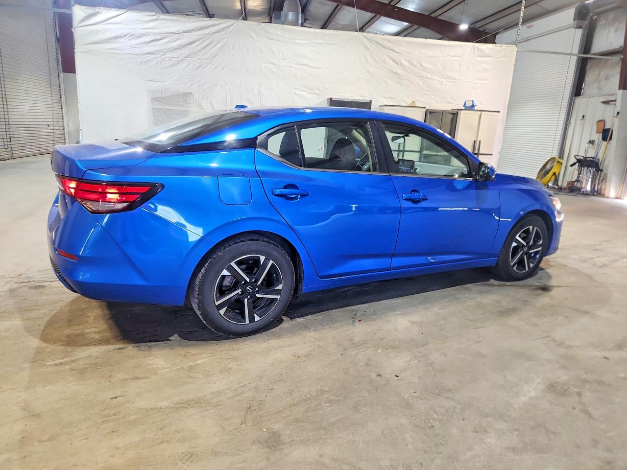 2025 NISSAN SENTRA SV — снимка 3