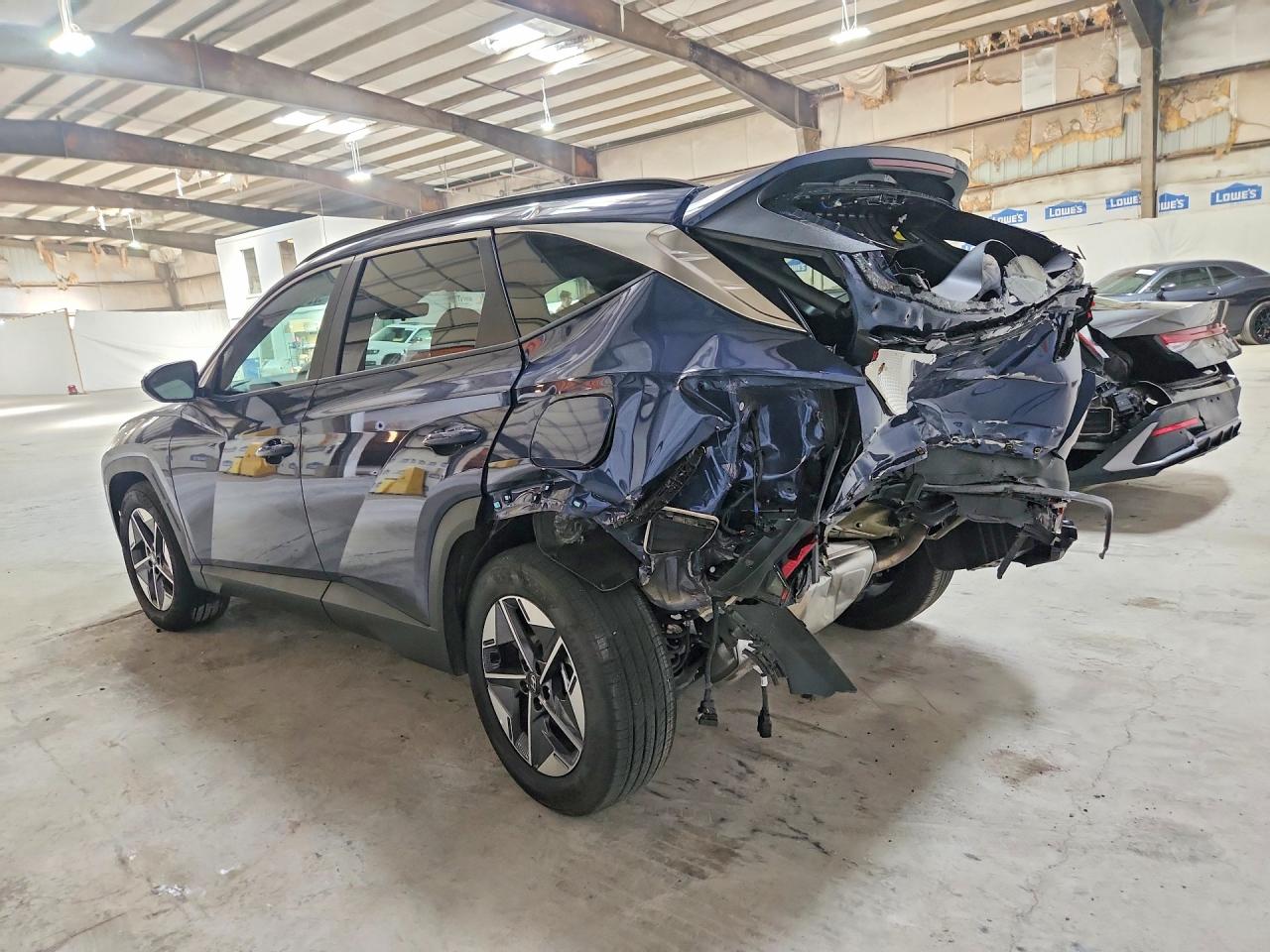 2026 HYUNDAI TUCSON SEL — photo 2