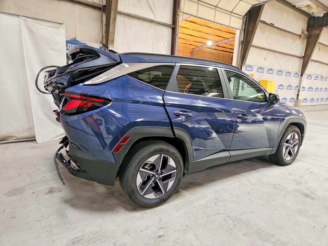 2026 HYUNDAI TUCSON SEL — photo 3