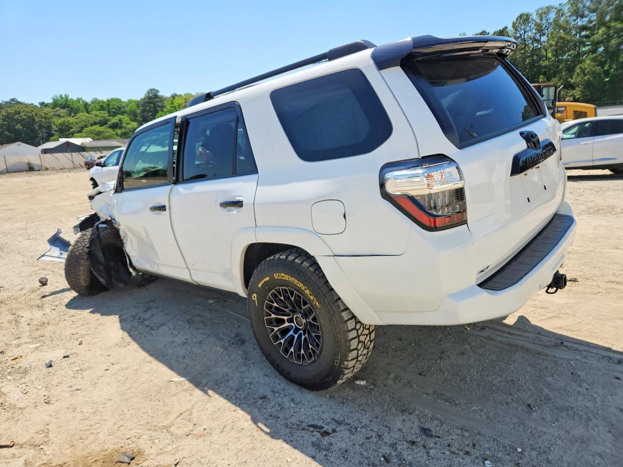 2021 TOYOTA 4RUNNER VENTURE EDITION — снимка 2