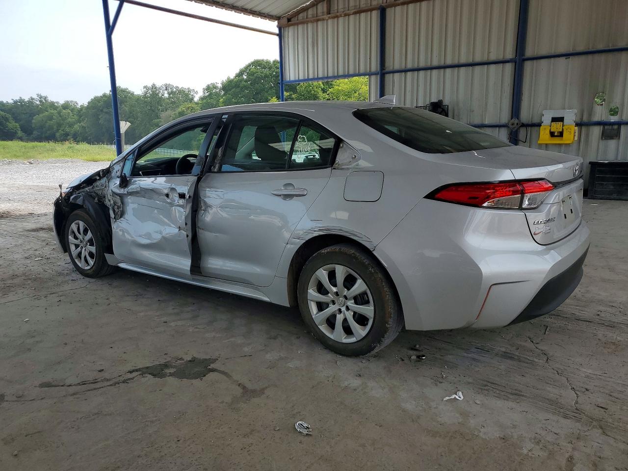 2024 TOYOTA COROLLA LE — снимка 2