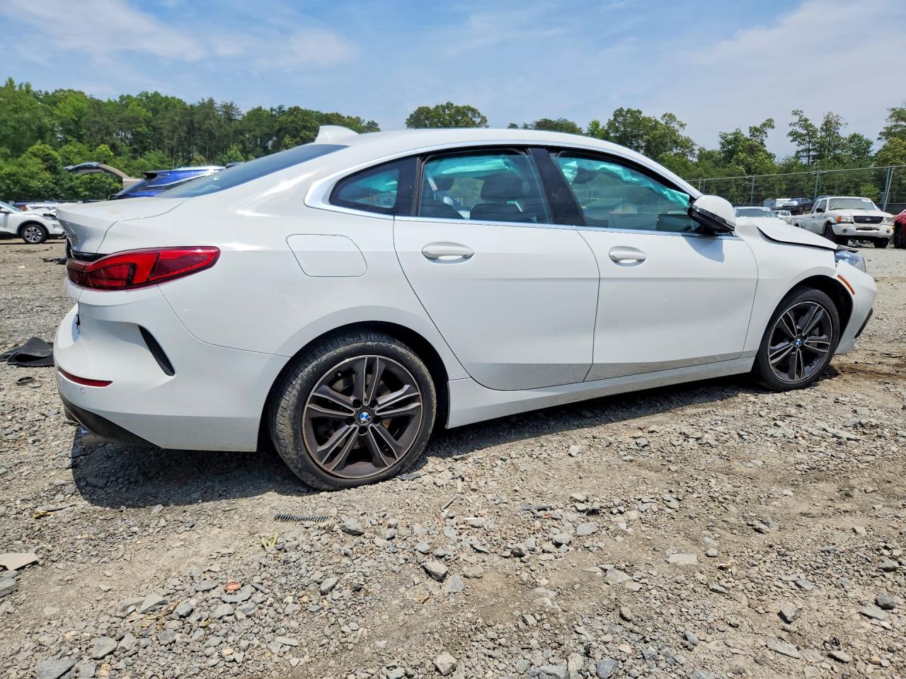 2021 BMW 228XI — снимка 3