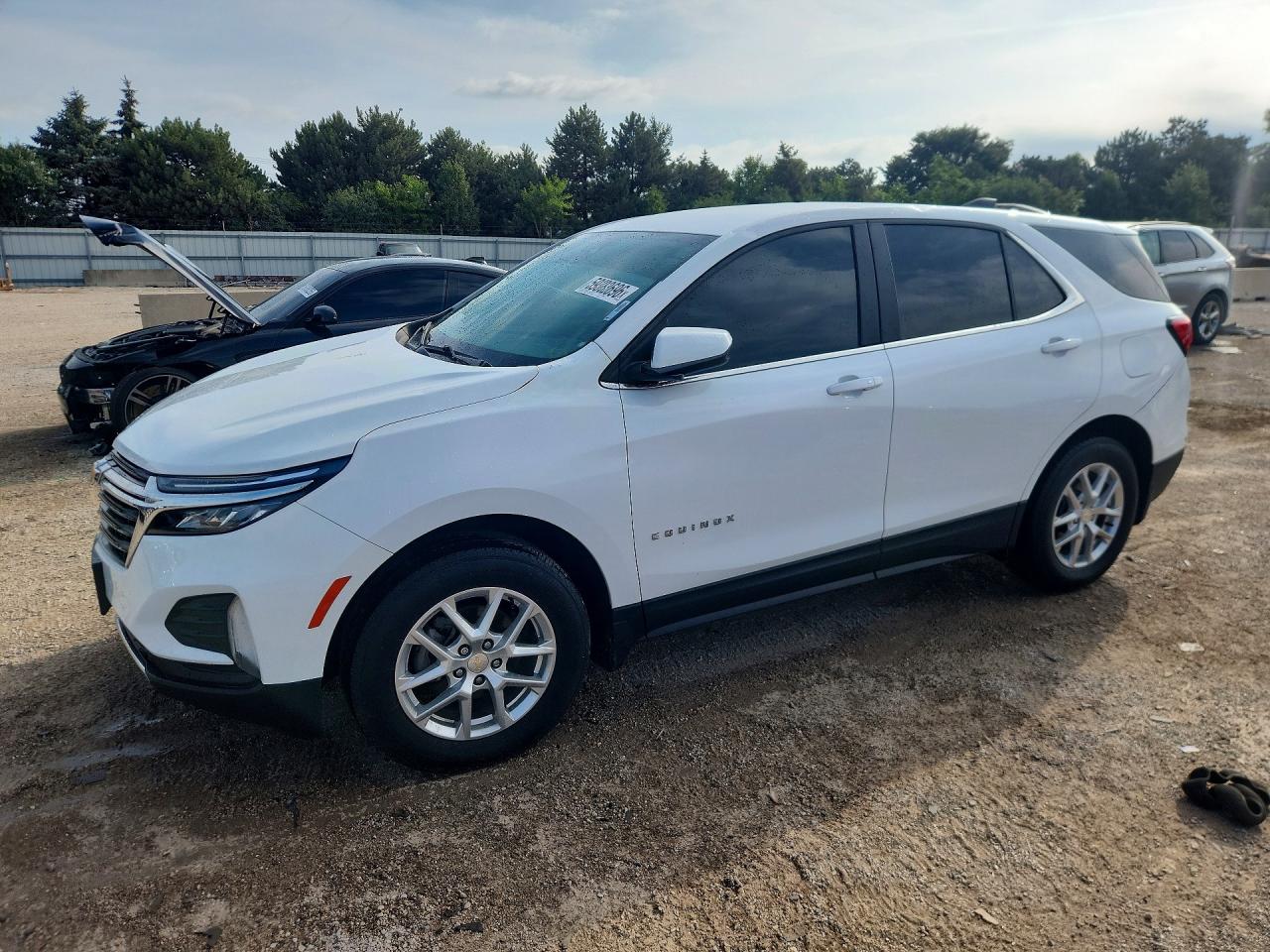 2023 CHEVROLET EQUINOX LT