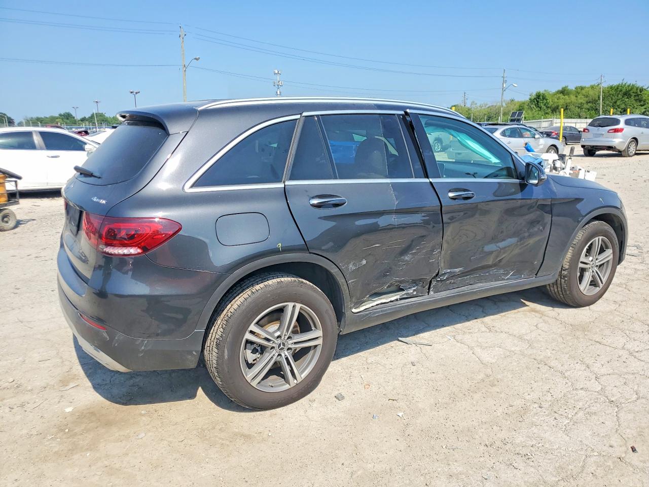 2020 MERCEDES-BENZ GLC 300 4MATIC — снимка 3