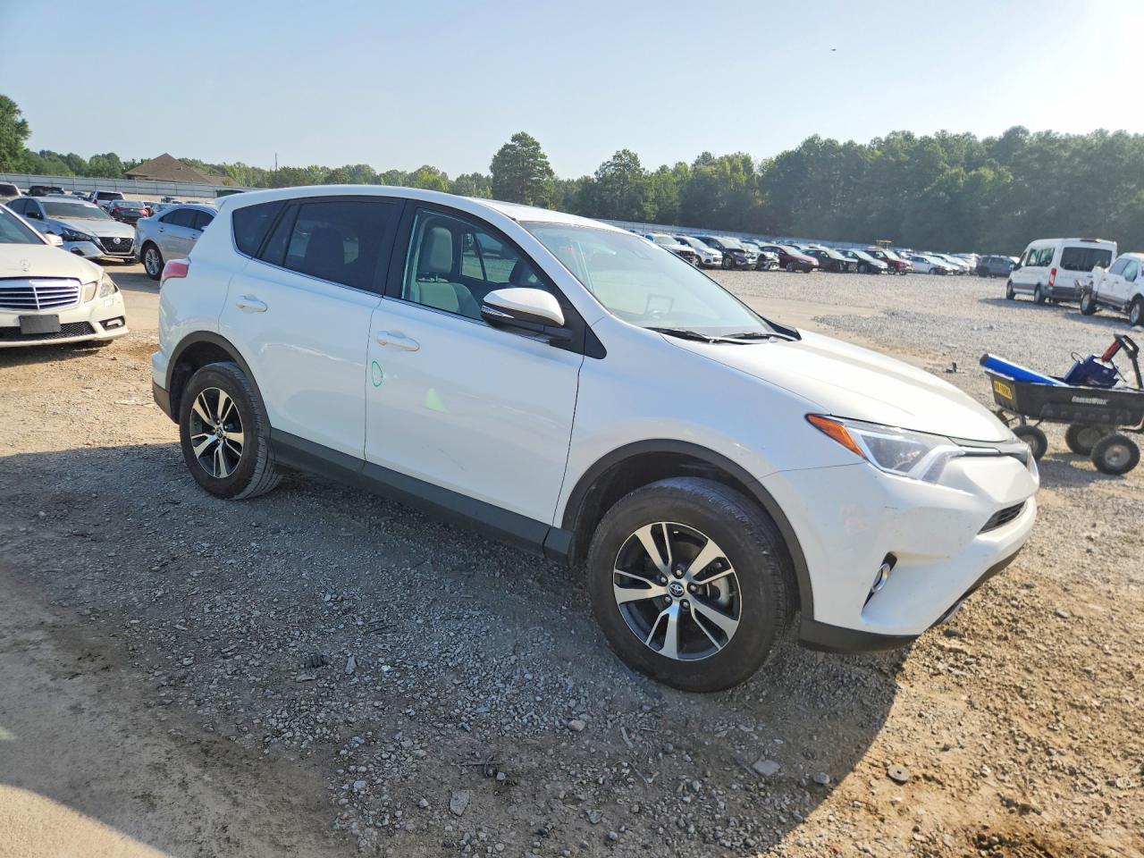 2018 TOYOTA RAV4 XLE — снимка 4