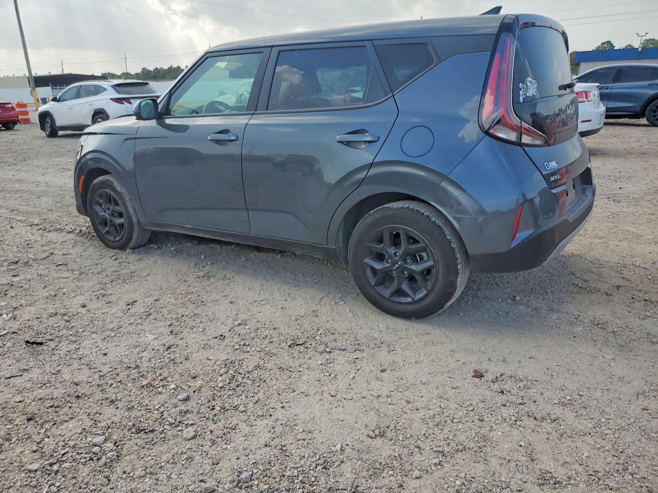 2025 KIA SOUL LX — снимка 2