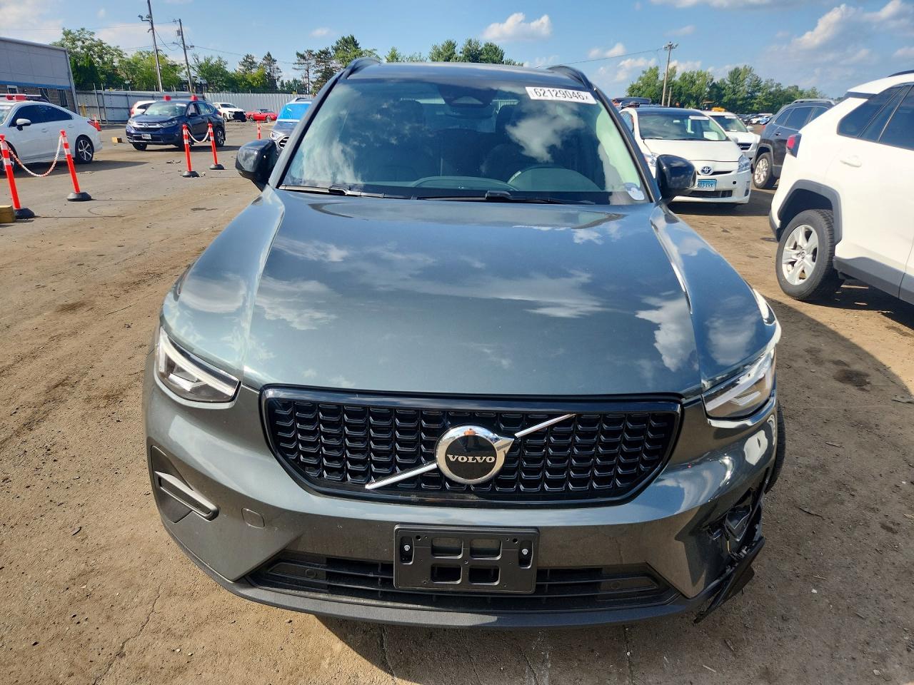 2026 VOLVO XC40 CORE — снимка 5
