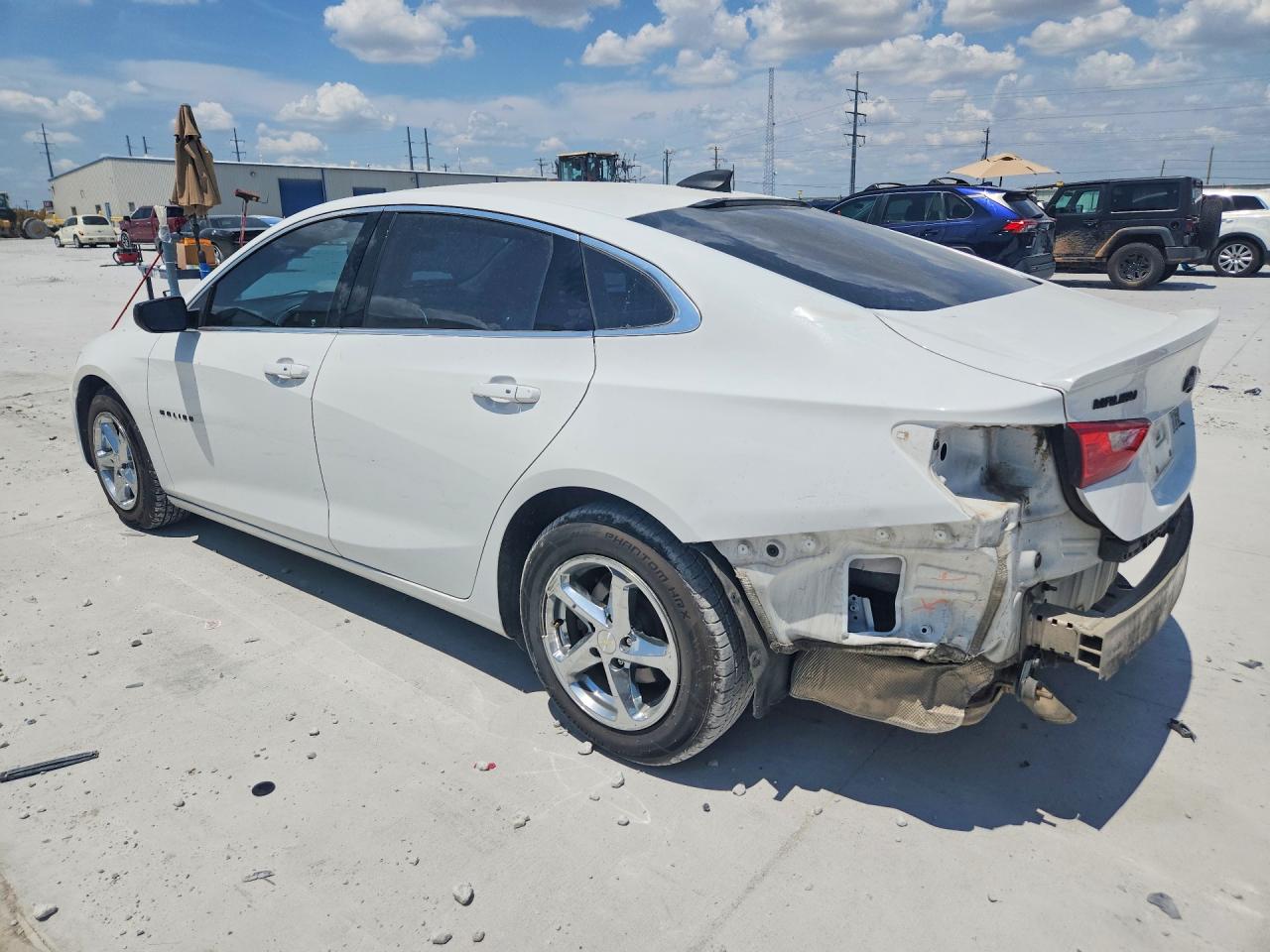 2016 CHEVROLET MALIBU LS — снимка 2