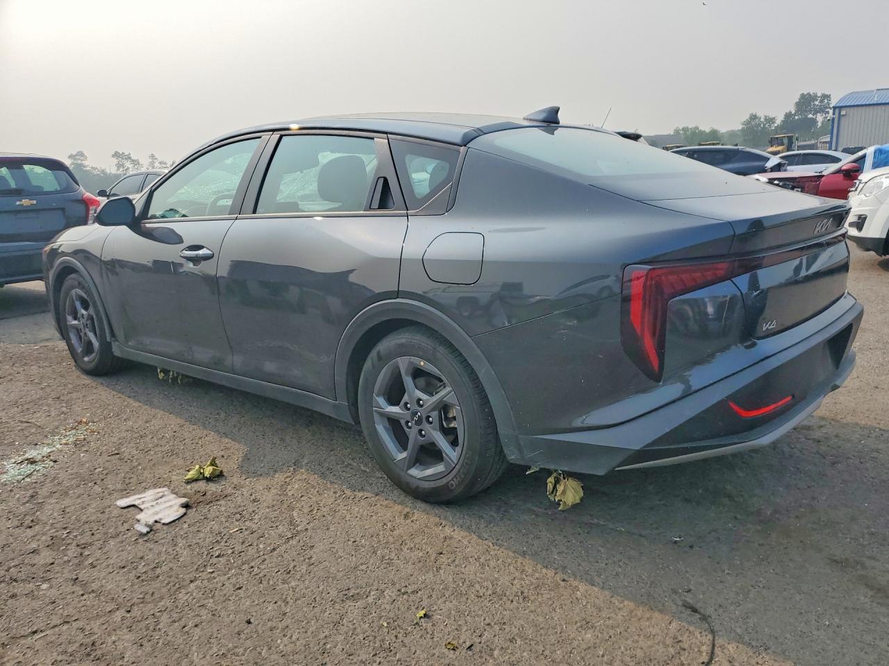 2025 KIA K4 LXS — снимка 2