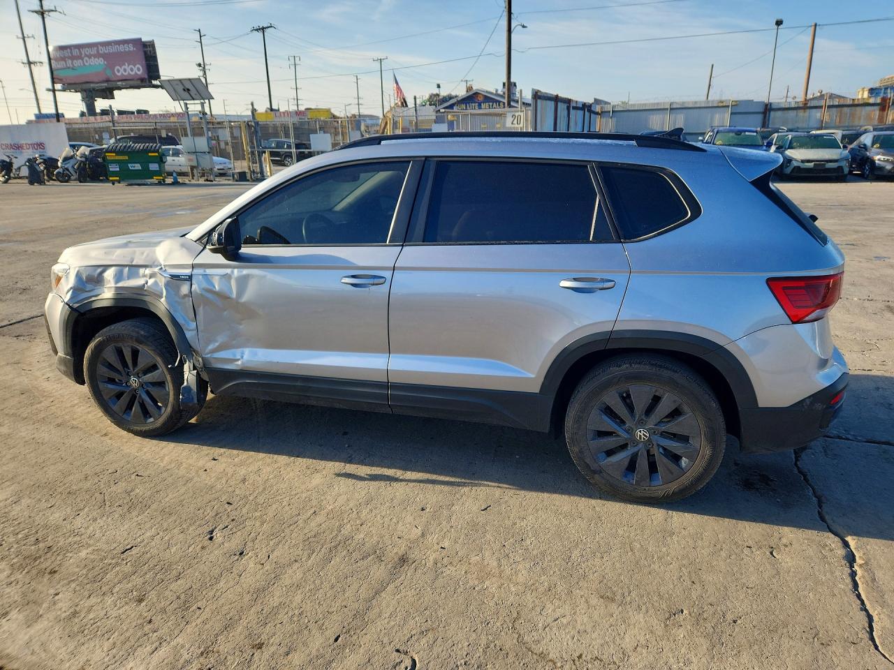 2023 VOLKSWAGEN TAOS S — снимка 2