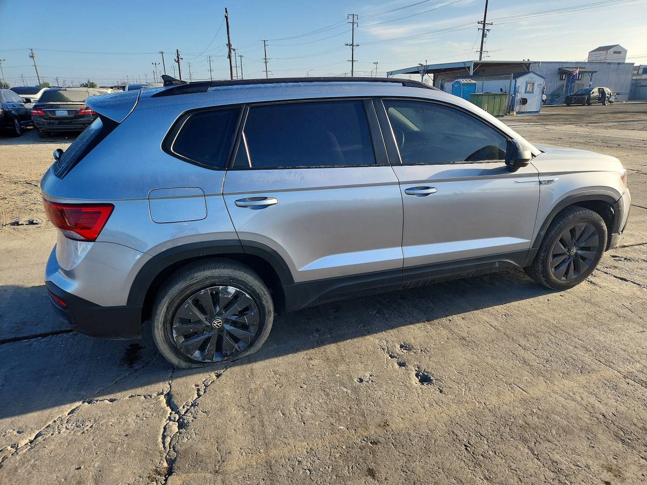 2023 VOLKSWAGEN TAOS S — снимка 3