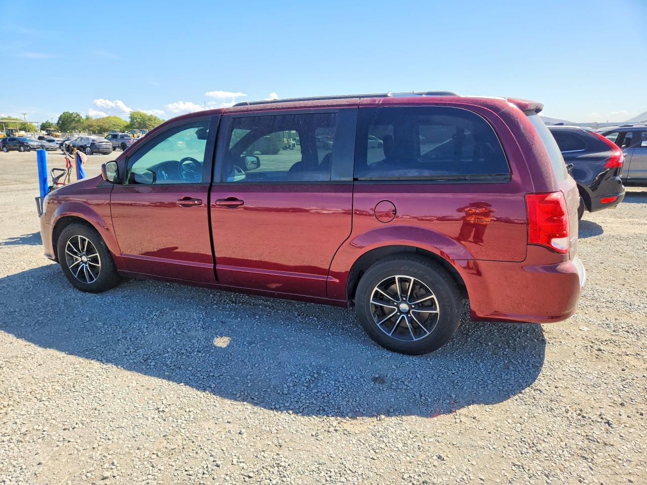 2018 DODGE GRAND CARAVAN GT — снимка 2