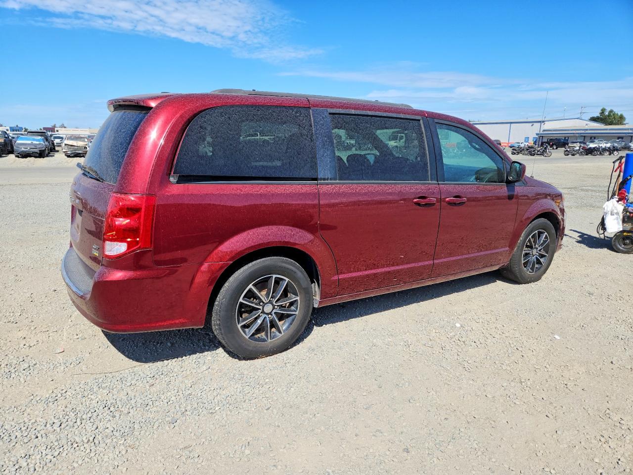 2018 DODGE GRAND CARAVAN GT — снимка 3
