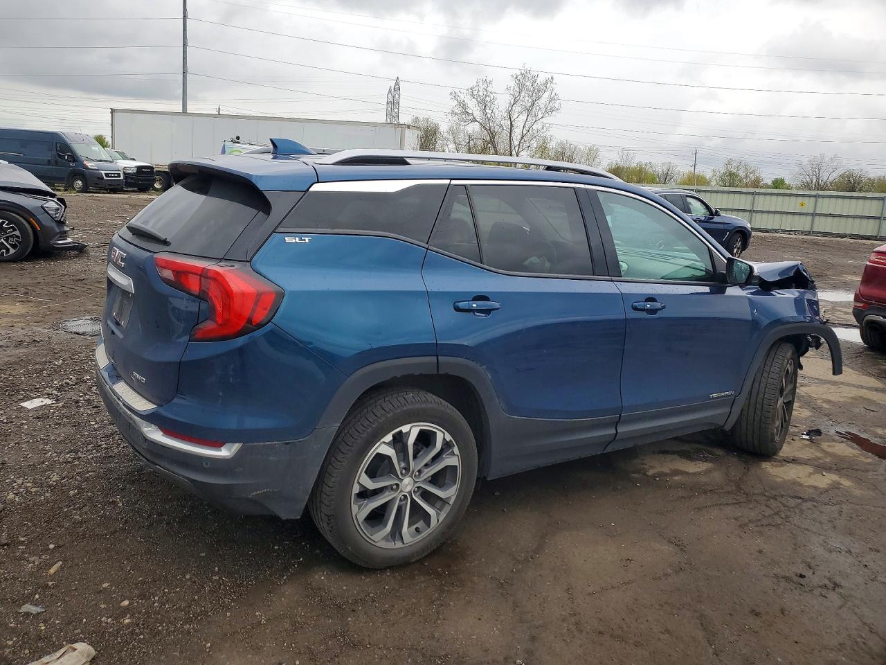 2021 GMC TERRAIN SLT — снимка 3