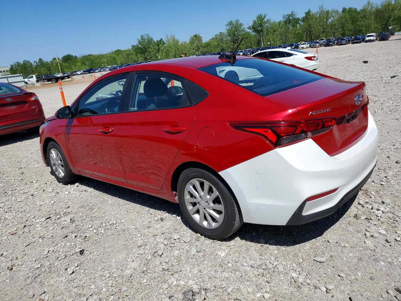 2018 HYUNDAI ACCENT SEL — снимка 2