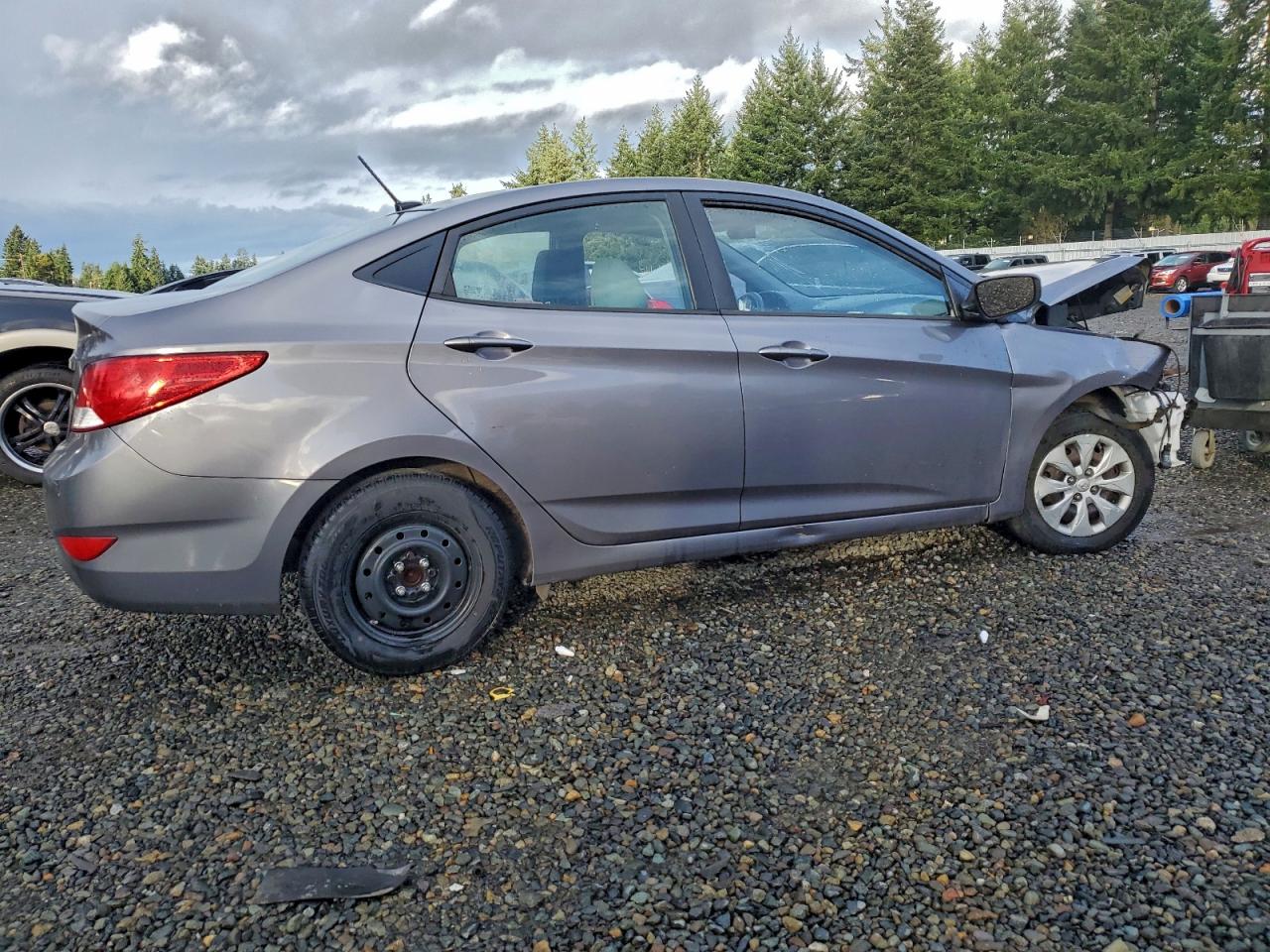 2015 HYUNDAI ACCENT GLS — снимка 3