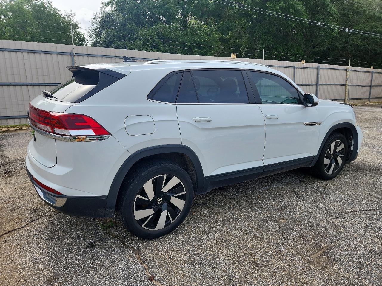 2024 VOLKSWAGEN ATLAS CROSS SPORT SE — снимка 3