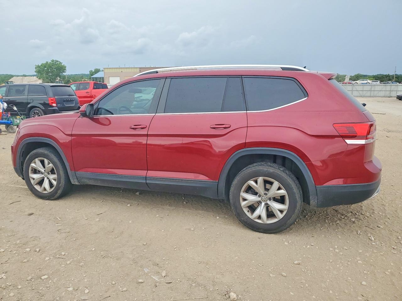 2018 VOLKSWAGEN ATLAS S — снимка 2