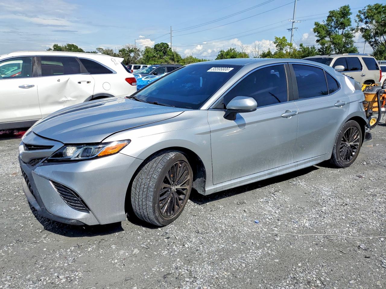 2018 TOYOTA CAMRY SE