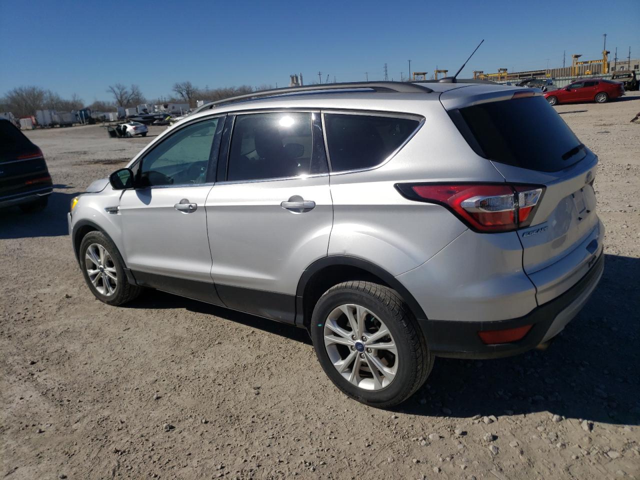 2018 FORD ESCAPE SE — снимка 2