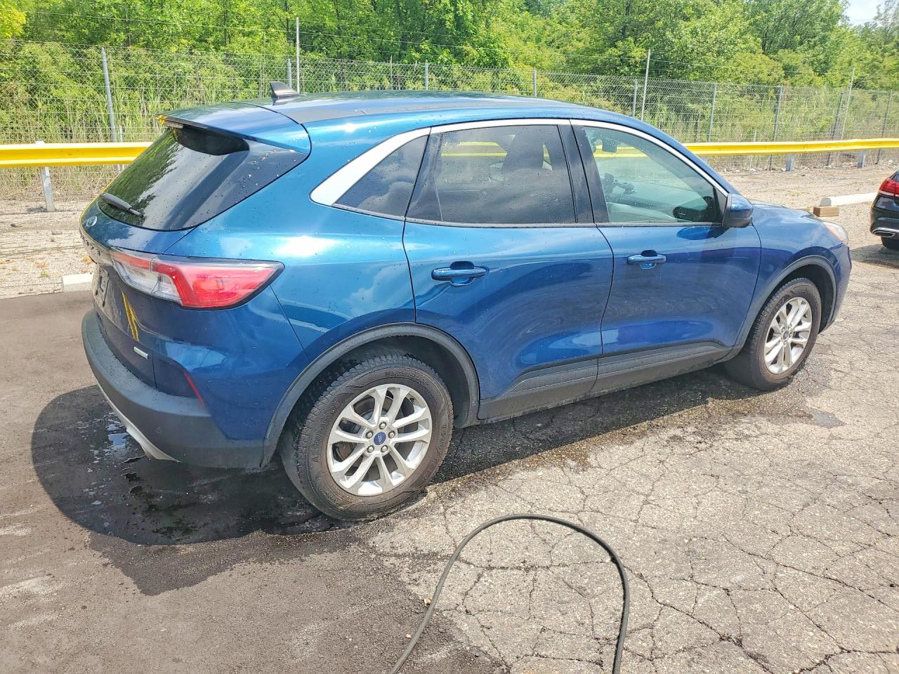 2020 FORD ESCAPE SE — снимка 3
