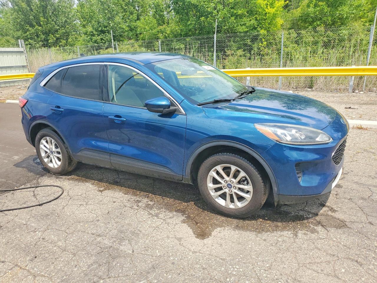 2020 FORD ESCAPE SE — снимка 4