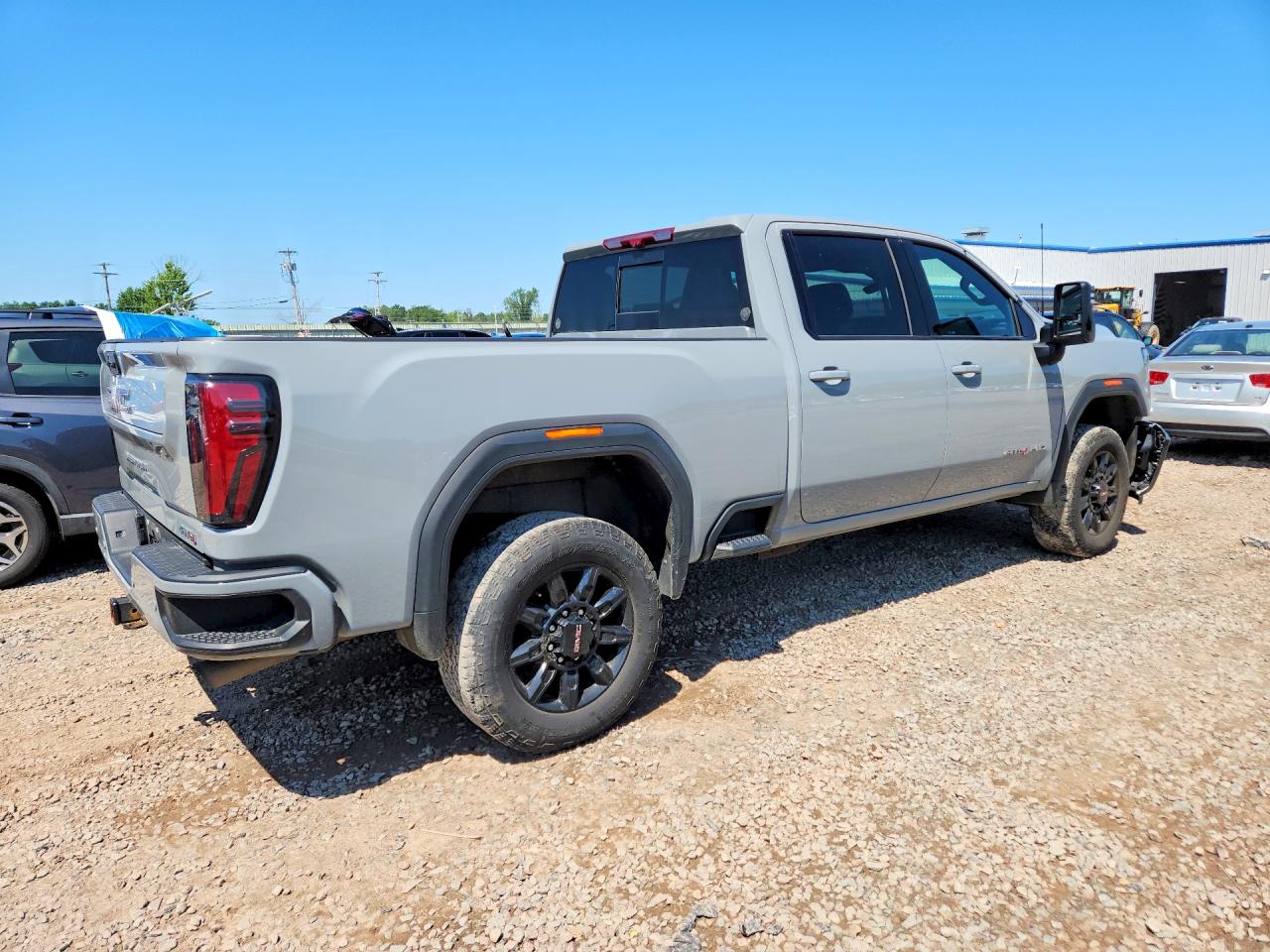 2024 GMC SIERRA K2500 AT4 — снимка 3